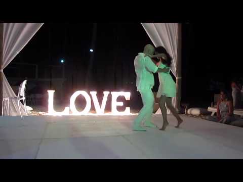 Maroon 5 - &#039;Sugar&#039; - Devon and Nicole Perri&#039;s Wedding Dance - @Devon_Perri