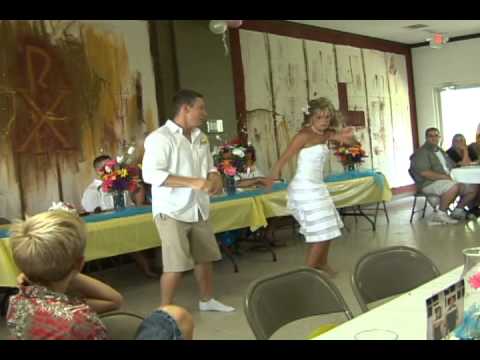 Funny First Wedding Dance-REALLY FUNNY!!