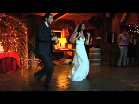 Awesome First Wedding Dance - Chad and Shawna